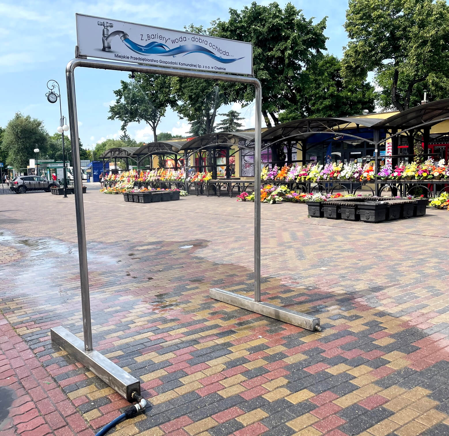 kurtyna2